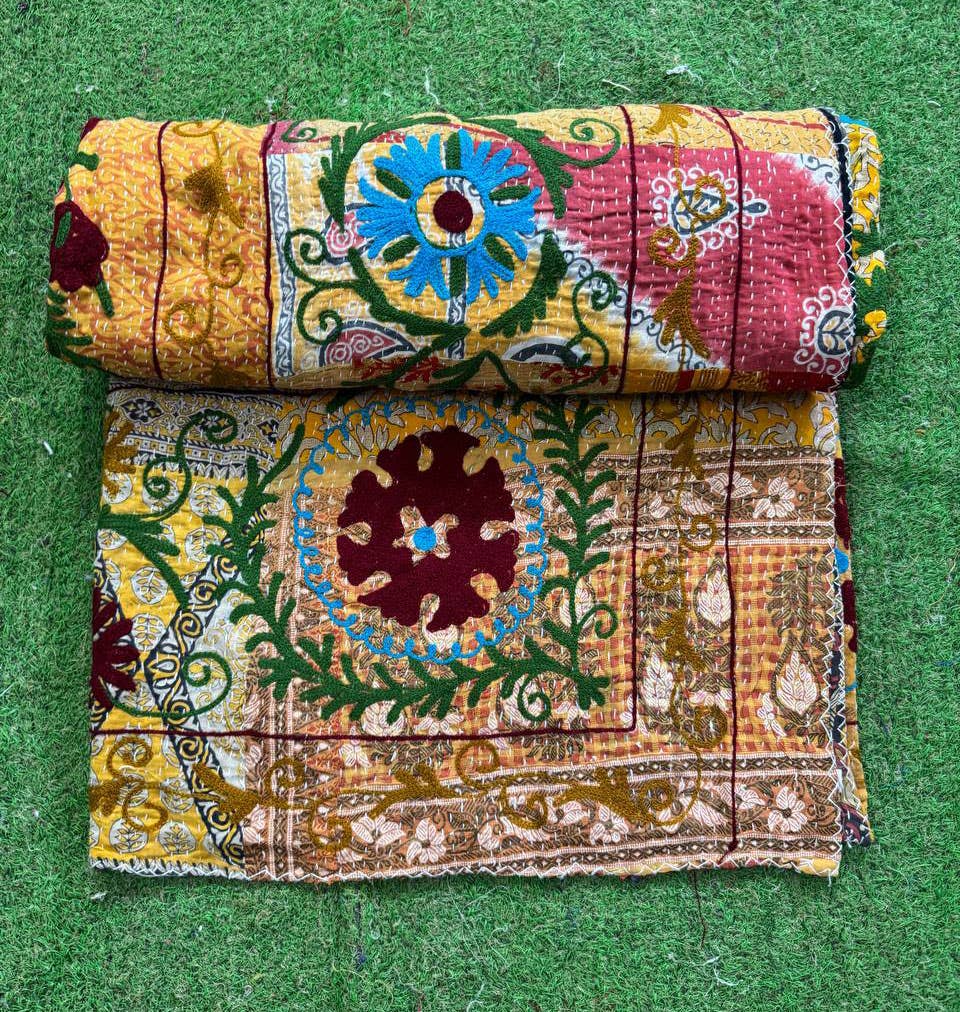 GYPSY STUDIO - Wholesale Quilt - Vintage Patchwork Kantha Quilt Suzani Wall Hanging Tapestry6