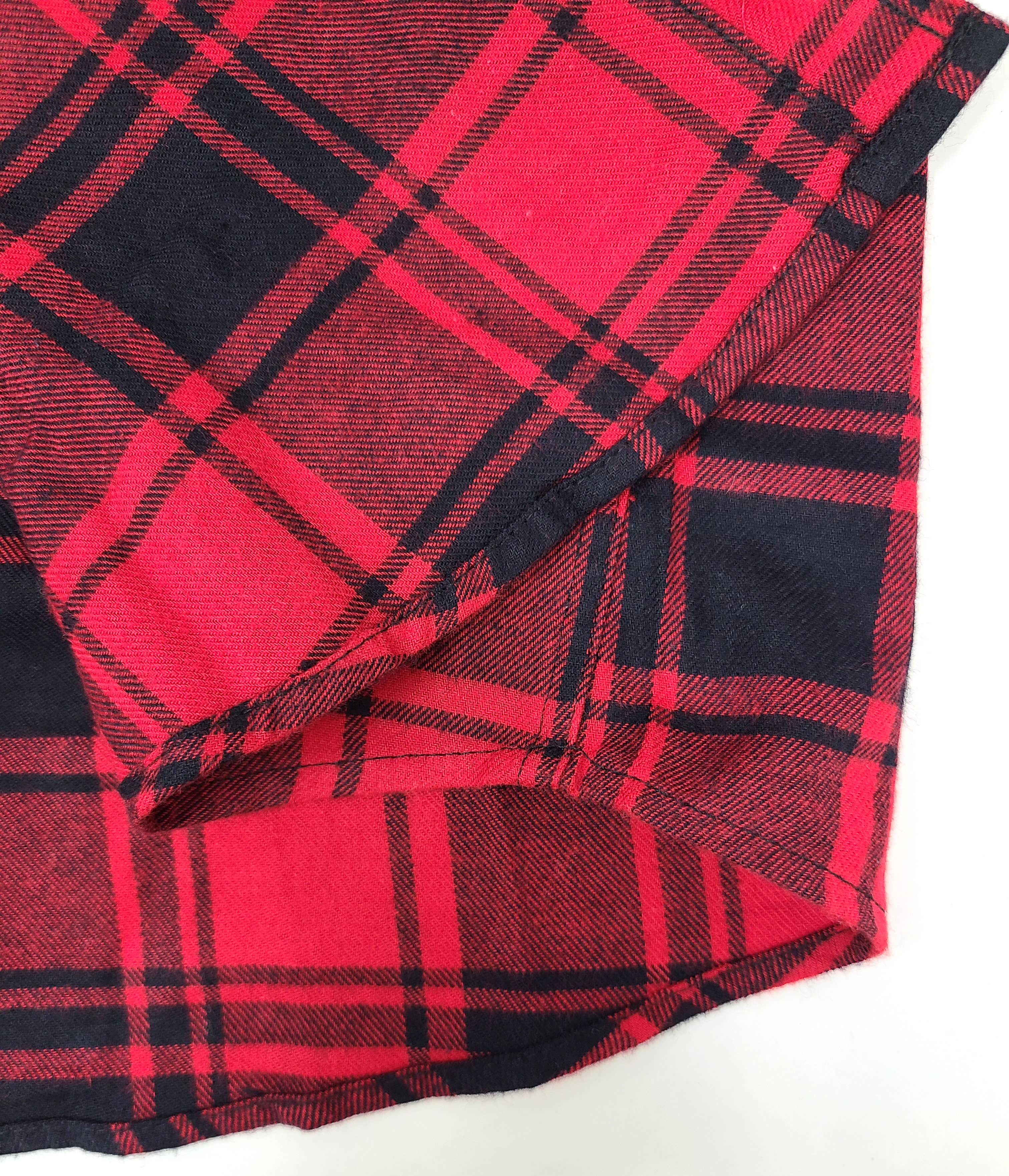 I-Wear Brands - Wholesale Button Down Shirt - Men's - Men's Long Sleeve Button Down Cotton Flannel Shirt15