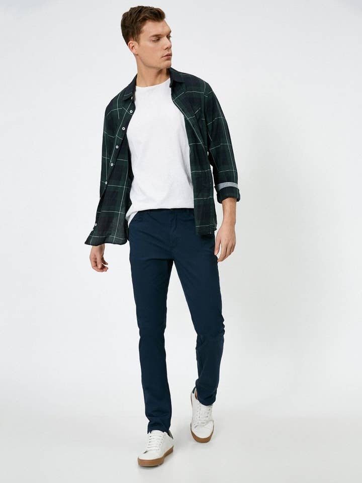 Pantaloni Slim Fit in twill blu scuro per la vendita all'ingrosso da parte di Usolo Outfitters