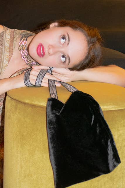 verschillende kleuren Mini shopper van fluweel, handtassen voor groothandel op Faire14