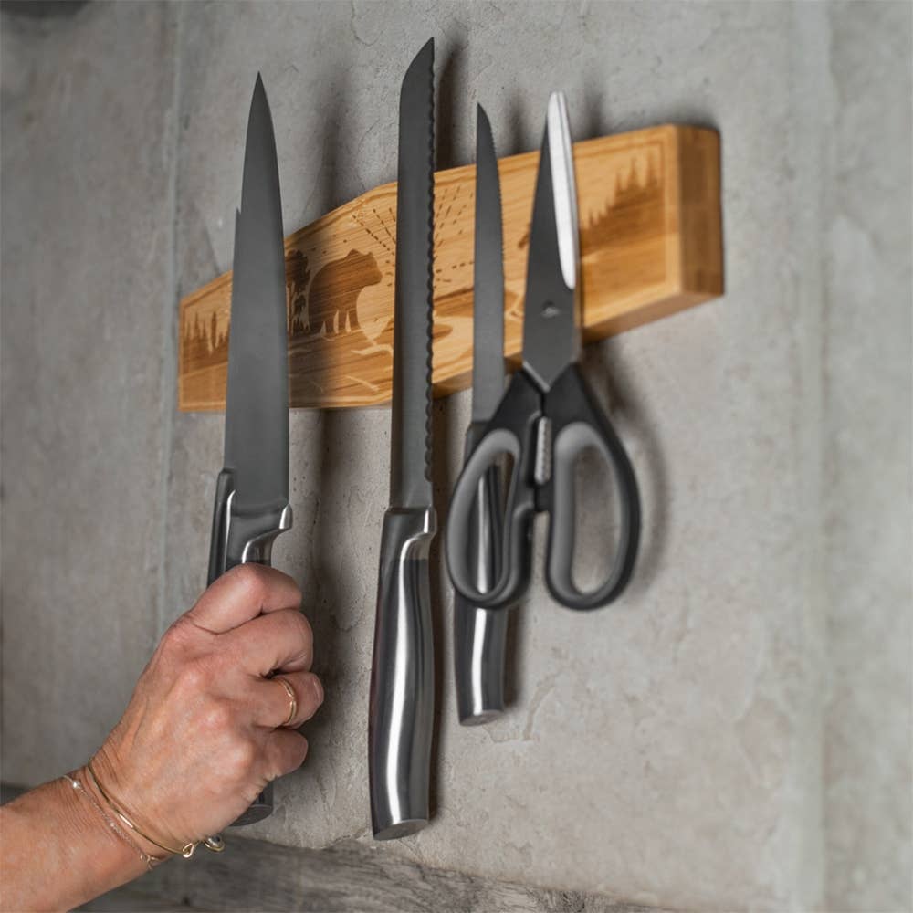 Rudderr, LLC/MintBucket - Wholesale Knife Storage - 16" Premium Magnetic Engraved Knife Holder for Wall - Bear4
