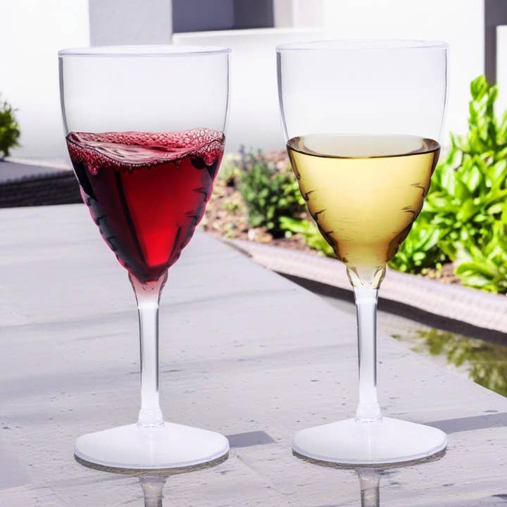 Daniel James - Wholesale Wine glass - Pack of 4 Plastic Swirl Wine Glasses by Alex Nash4