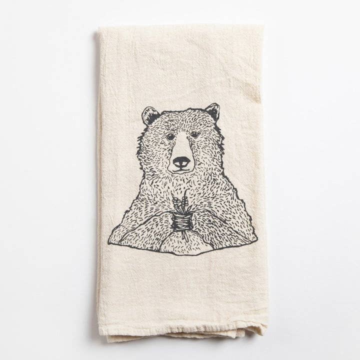 Torchon Ours Tenant des Fleurs pour la vente par Bird and Buffalo