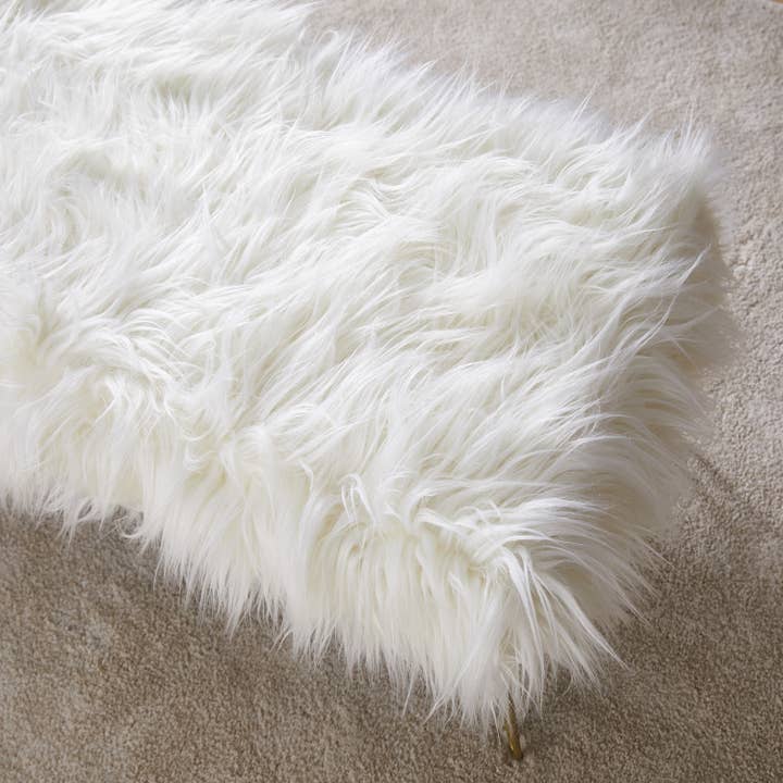 Ornavo Home - Wholesale Ottoman - Faux Fur Bench Ottoman4