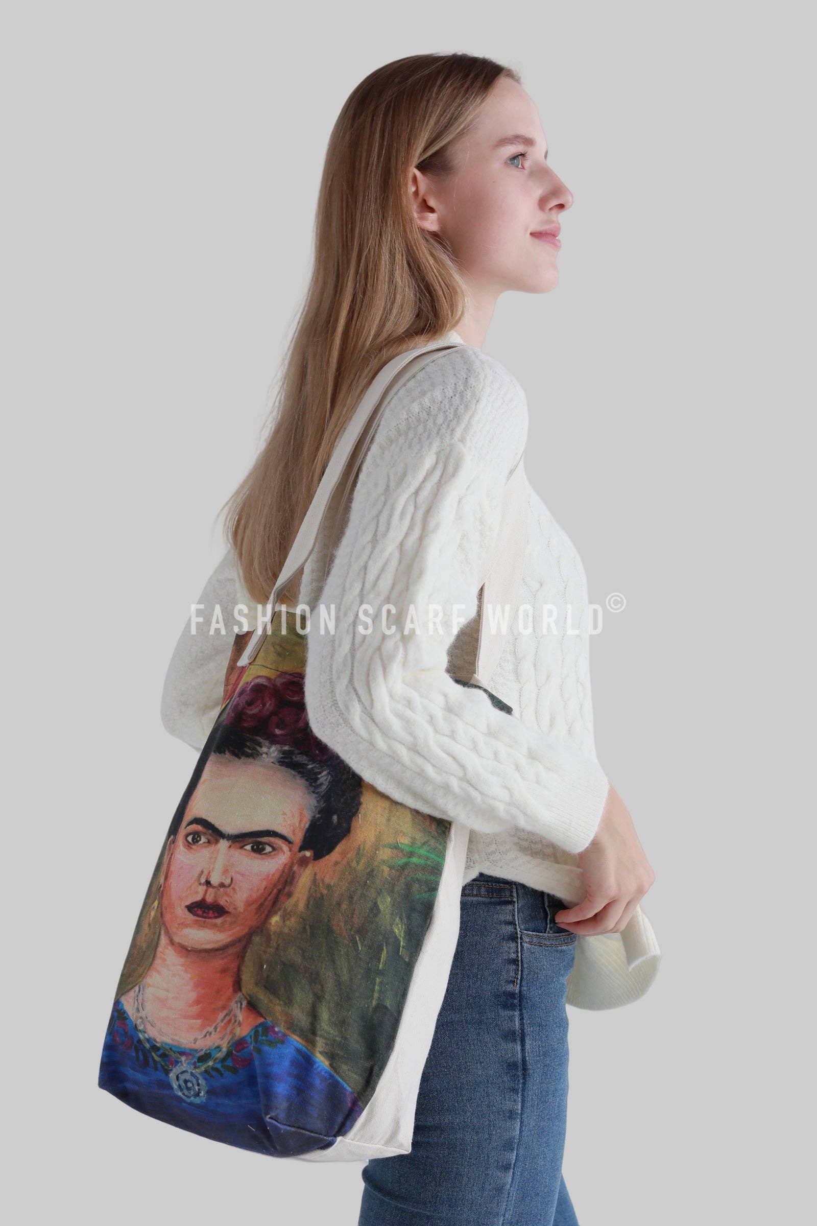 Multi Bolsa de algodão com arte do autorretrato de Frida Kahlo para venda a revendedores na Faire1