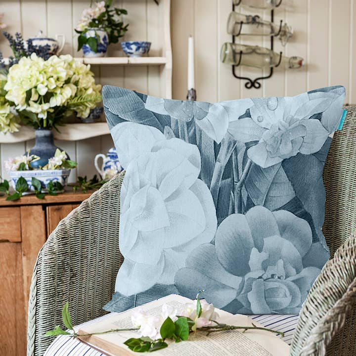 Cuscino Camelia Narcissus Pansy per la vendita all'ingrosso da parte di Perkins & Morley