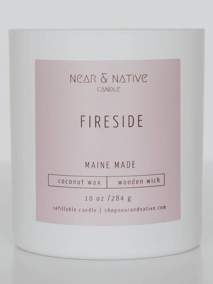 10 oz genopfyldeligt Fireside Wood Wick Candle for engroshandel hos Near & Native Candles