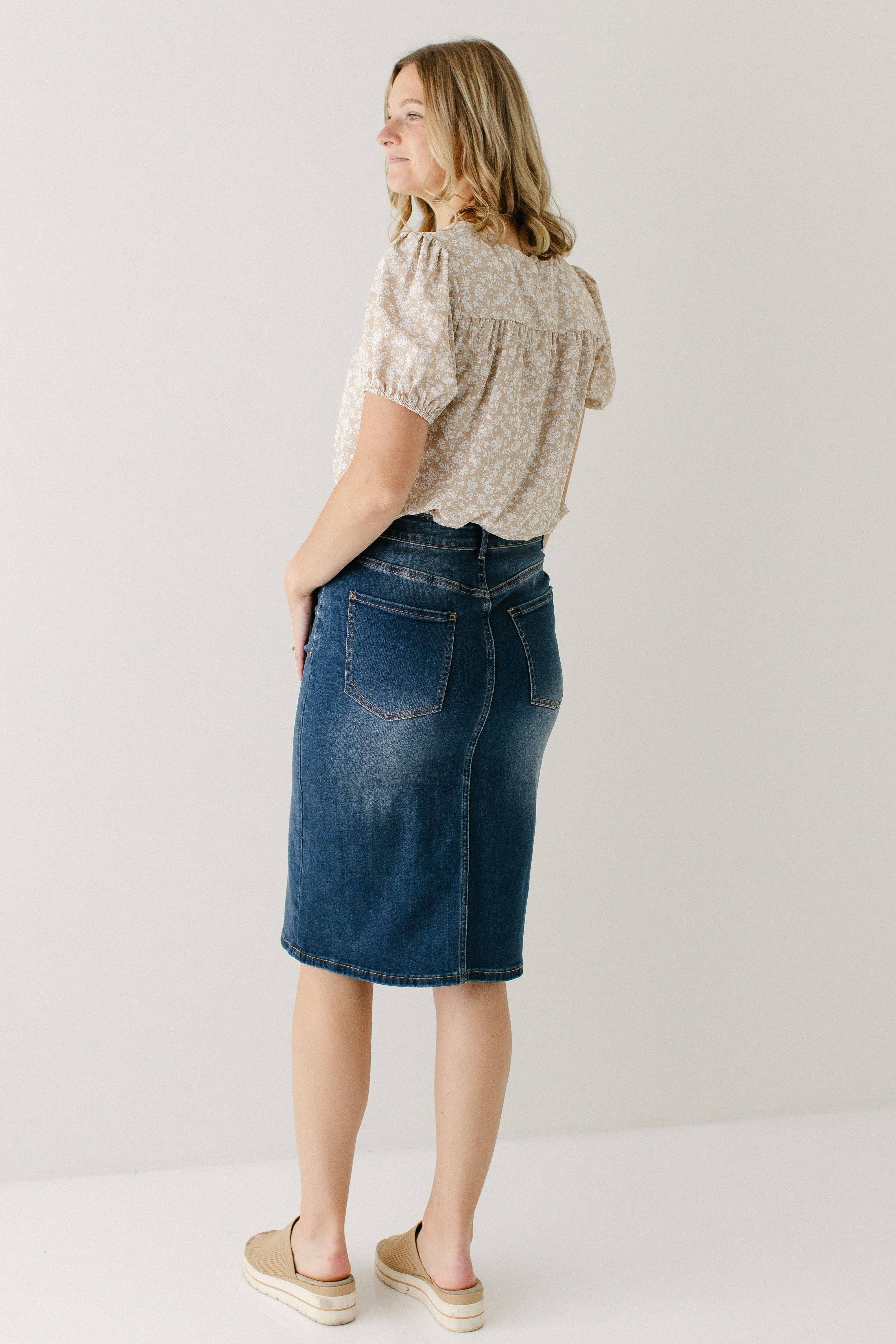 The Main Street Exchange - Wholesale Skirt - Women's - 'Wren' Classic Denim Skirt15