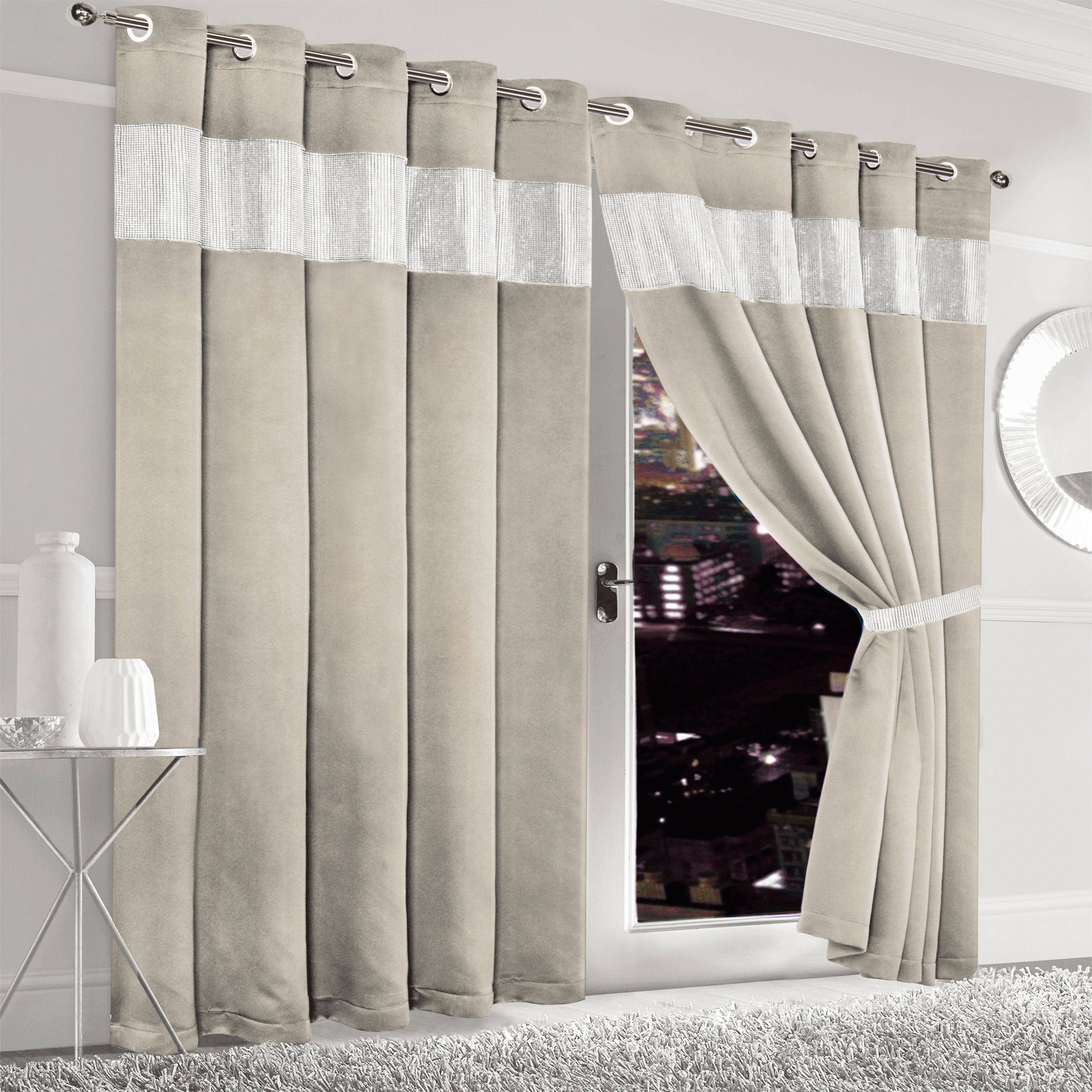 Diamante Natural Blackout Eyelet Curtains for wholesale on Faire1