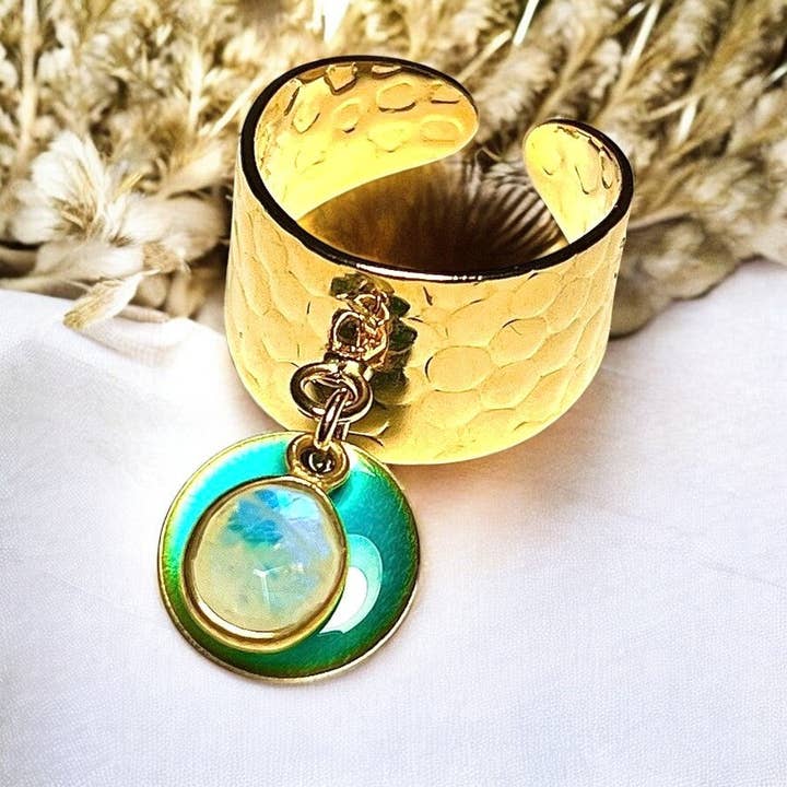 "ALICE" ring gilded with fine gold with moonstone and enameled sequin for wholesale by TOURMALYN