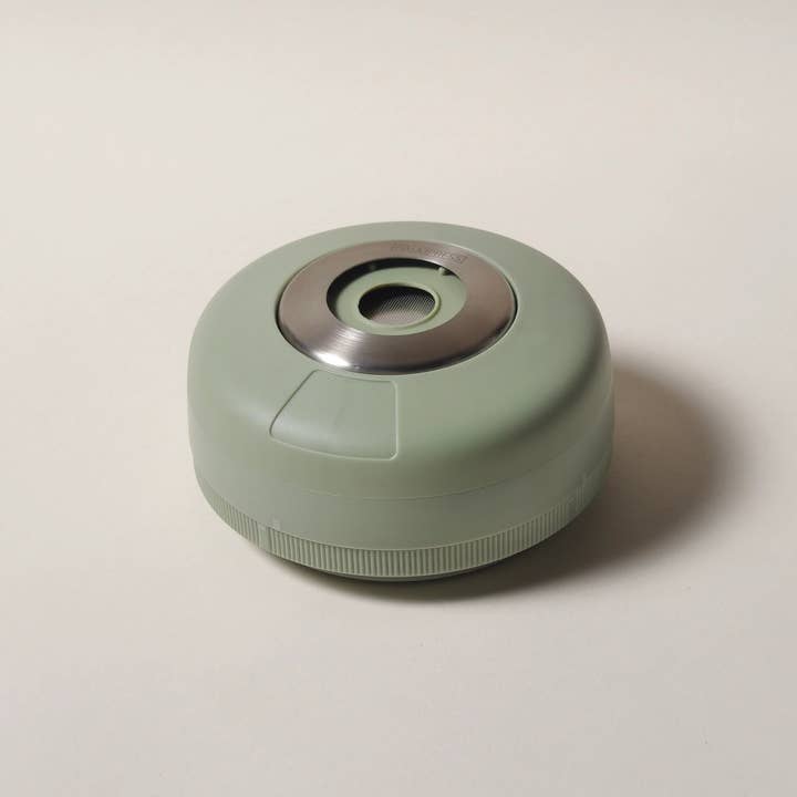 CAPTN Coffee - Wholesale Coffee machine - Palmpress coffee maker for traveling1