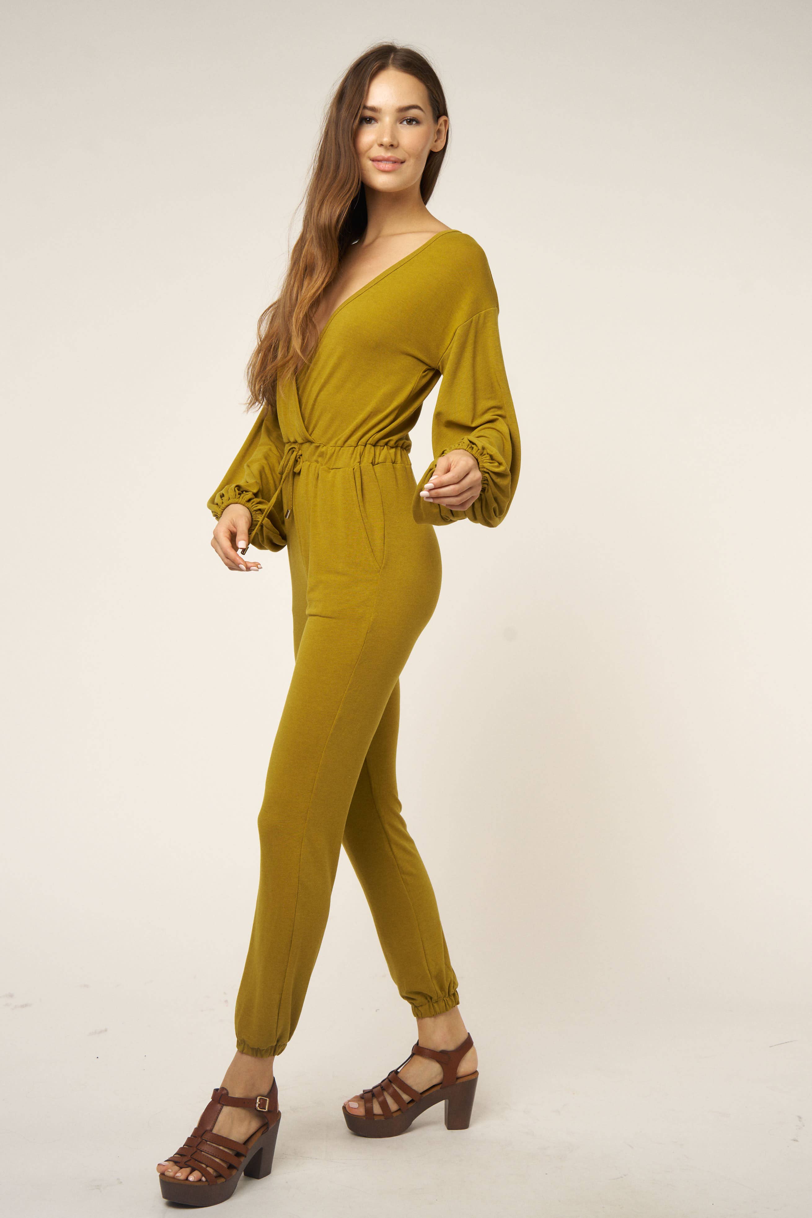 Hers & Mine – wholesale Set med topp och byxa – Dam – LINNE SMOCKED RYNKAD FRÄMRE RÖRET OCH BYXOR SKICKAS17