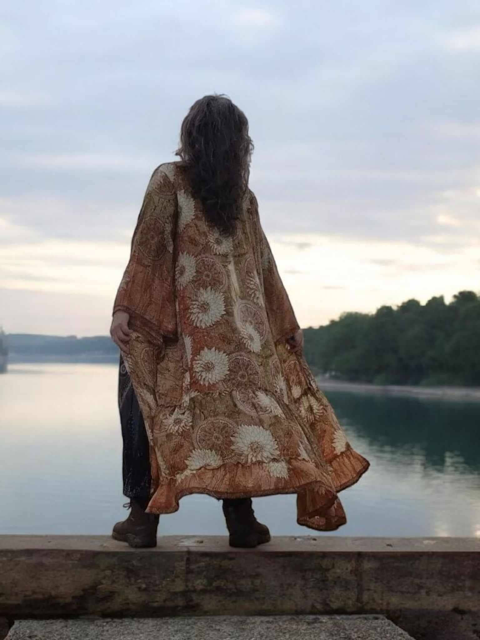 The Eastern Loom - Wholesale Robe - Women's - Silk Soft Kimono | Upcycle Luxury Robe -One Size | Lot of 102