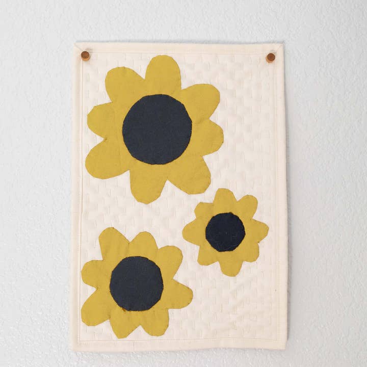 it's all in the stitch - Wholesale Craft Sewing Kit - Simple Flowers DIY Sewing Kit