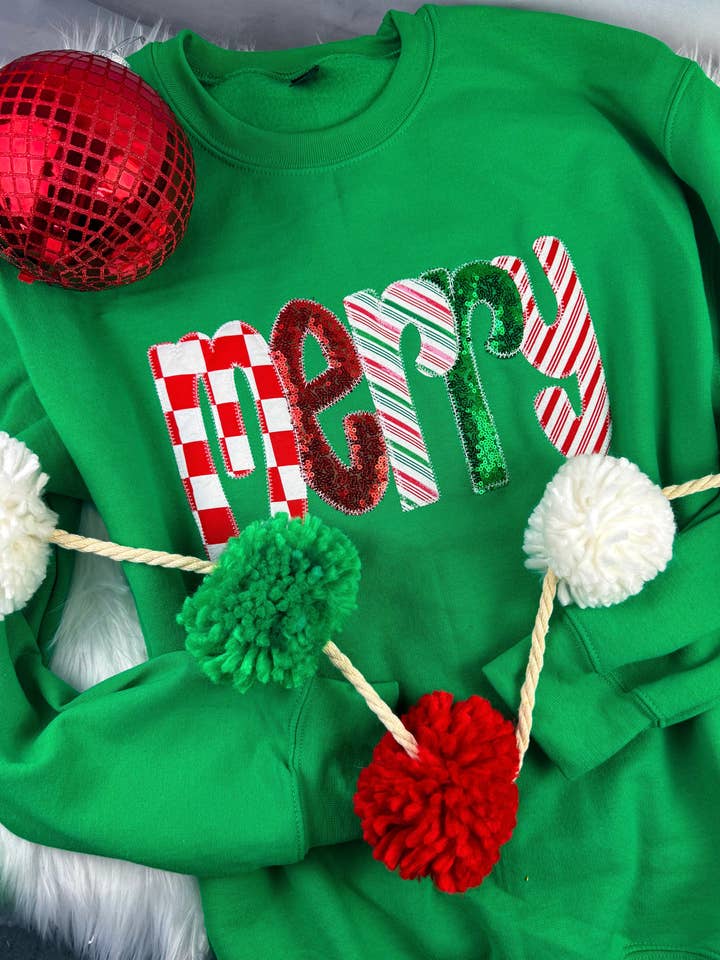 Shop Southern Belle - Wholesale Graphic Sweatshirt - Unisex - Green Merry Christmas Sweatshirt0