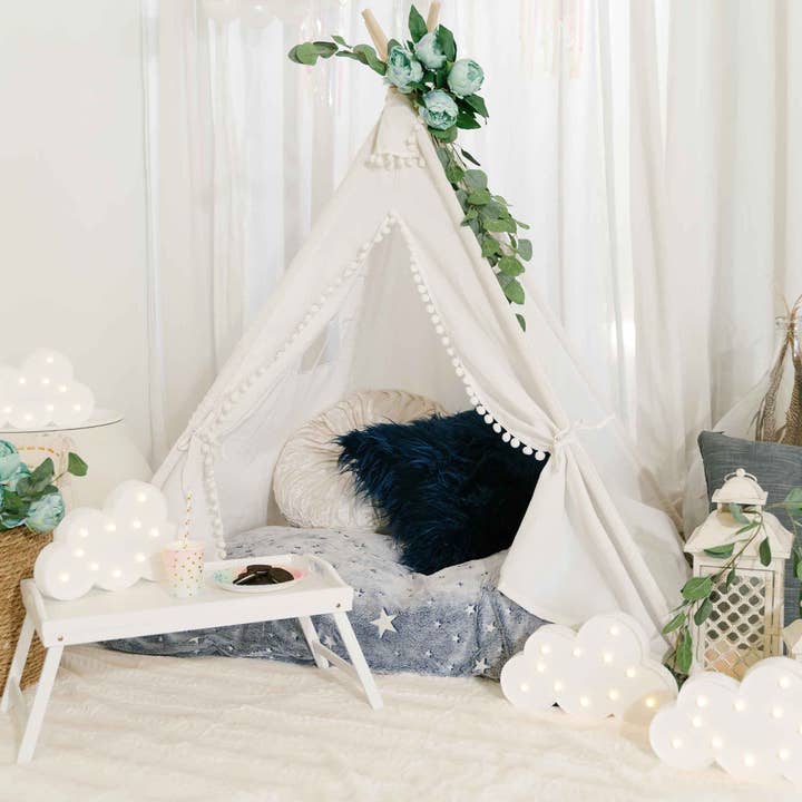 Canvas Play Tent 65" - White for wholesale on Faire5