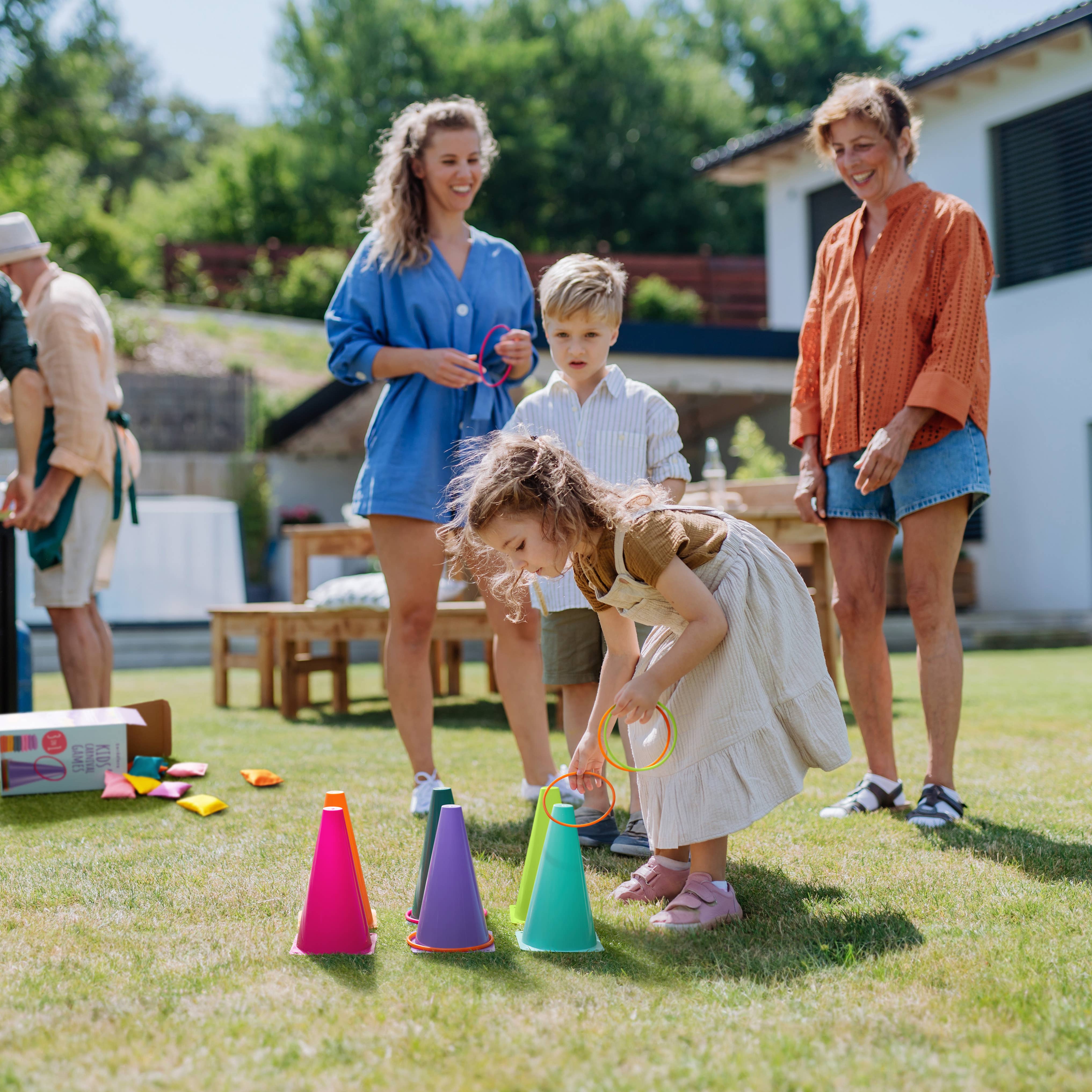 The Twiddlers - Vendita all'ingrosso Set di giocattoli - Bambini - Set da gioco da 26 pezzi con lancio dell'anello, lancio del pouf e altro ancora!4