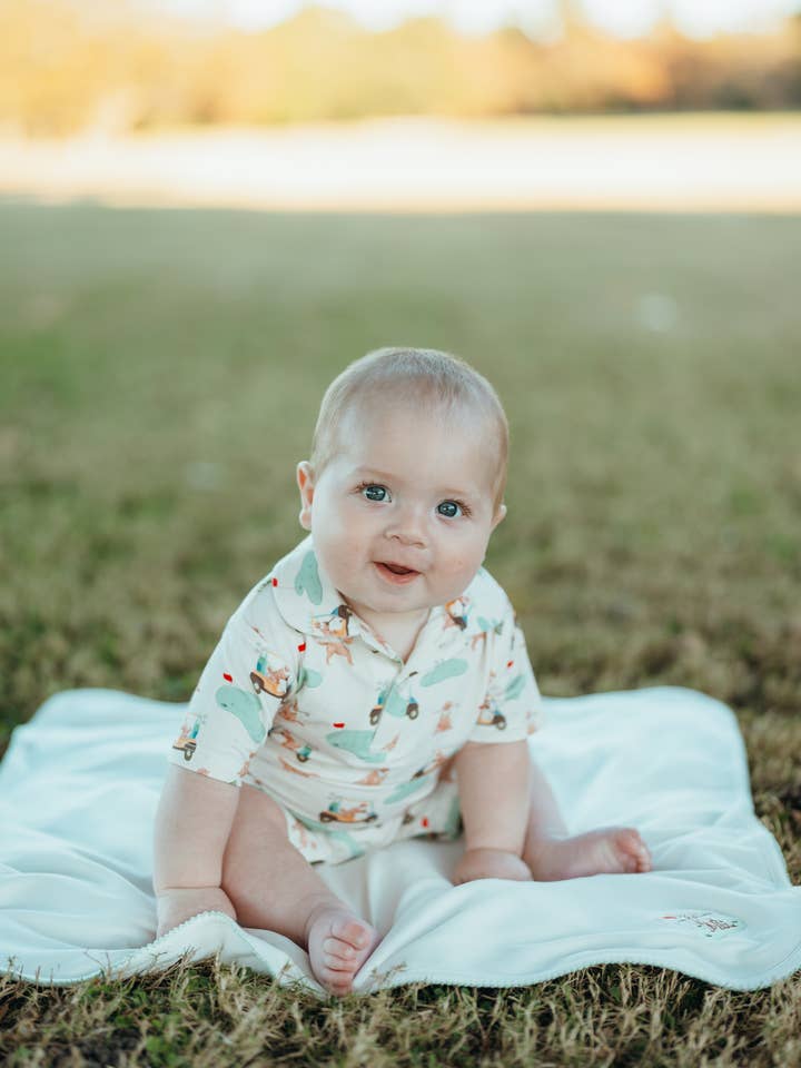 Combinaison Polo à Manches Courtes - Barks & Birdies pour la vente par Goosies