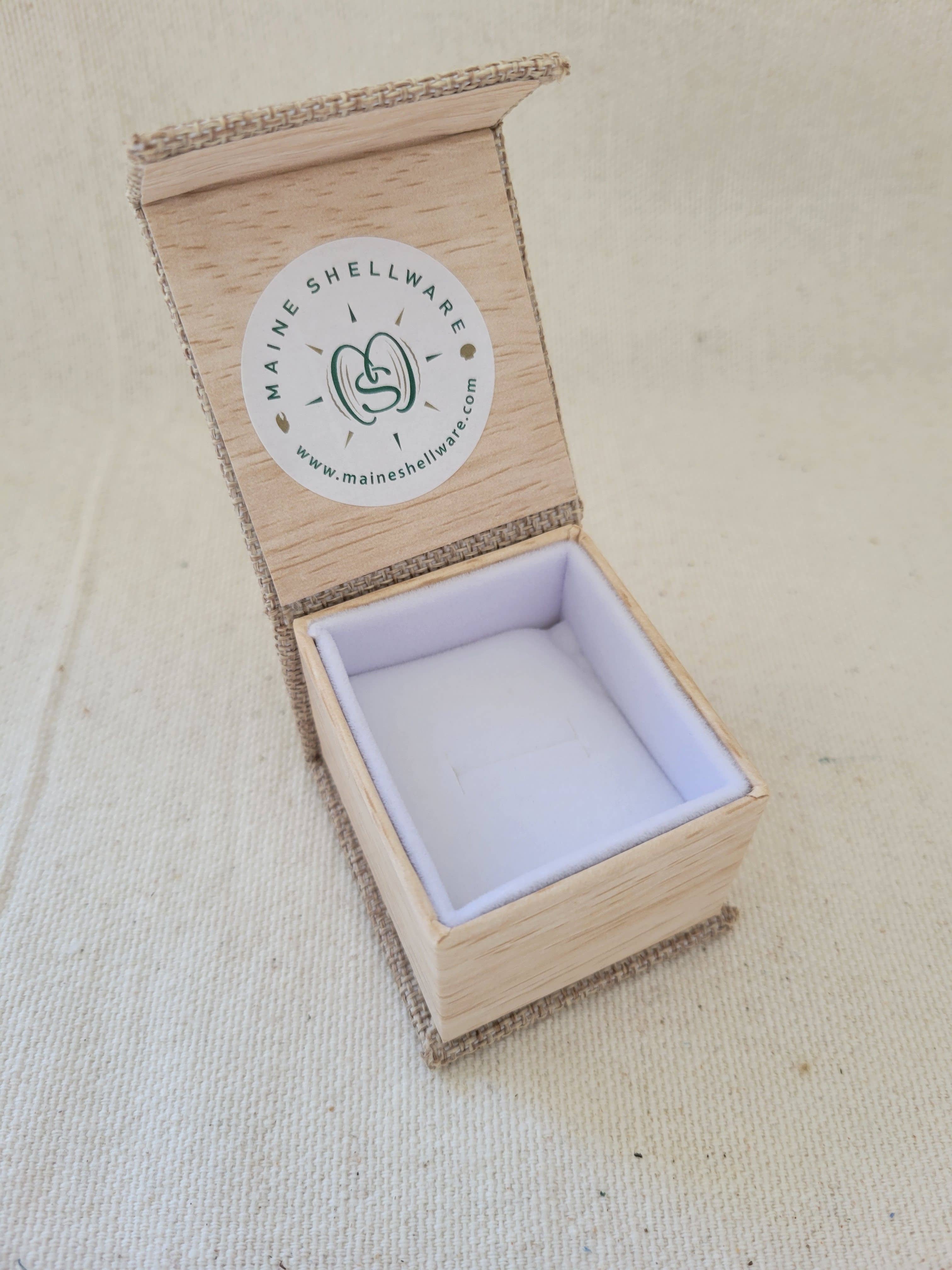 Maine Shellware - Wholesale Single Stone/Solitaire Ring - Antique Silver Round Ring10