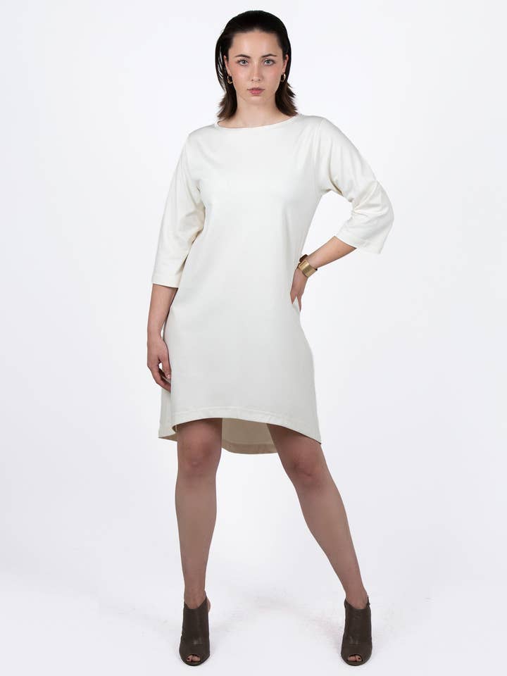 Ibis-jurk 2-in-1 in crème voor wholesale door Paridaez