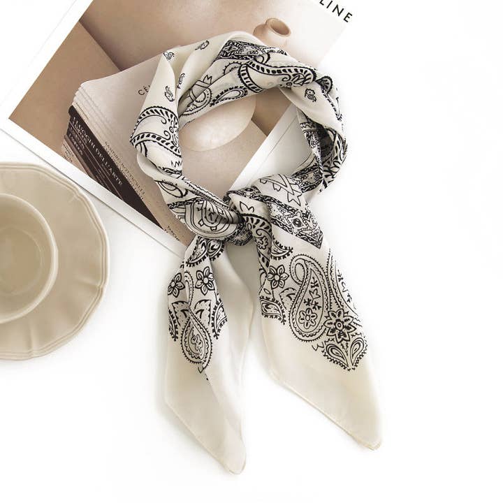 Funkyrel® Atzbranding Limited - Wholesale Scarf - Women's - Scarvii - Paisley Square Scarf - Made of Faux Silk