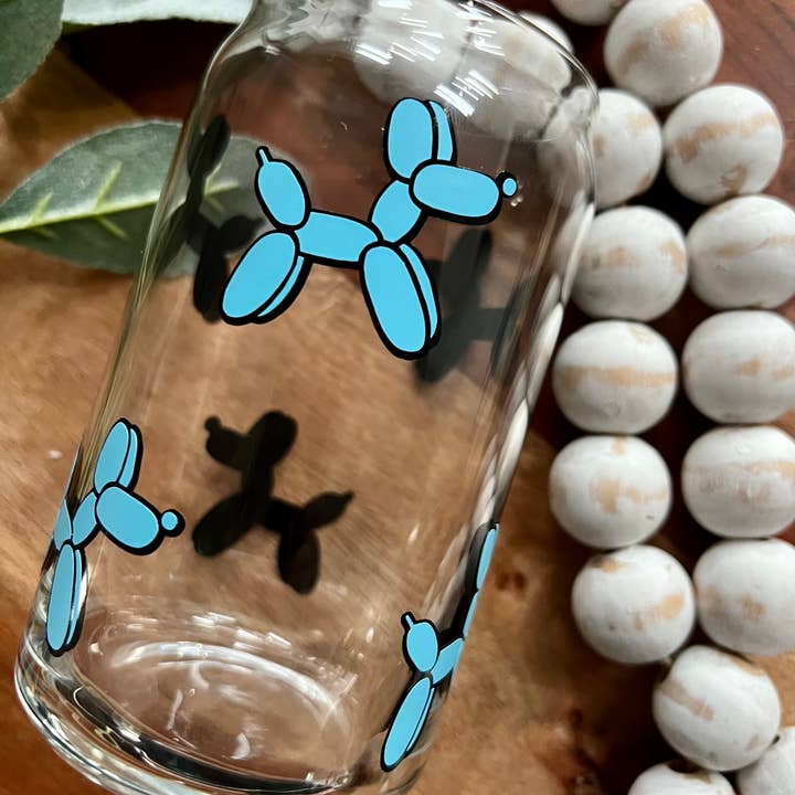 Cane a palloncino, lattina di birra in vetro, tazza primaverile, animale domestico, caffè per la vendita all'ingrosso da parte di Boho Sips