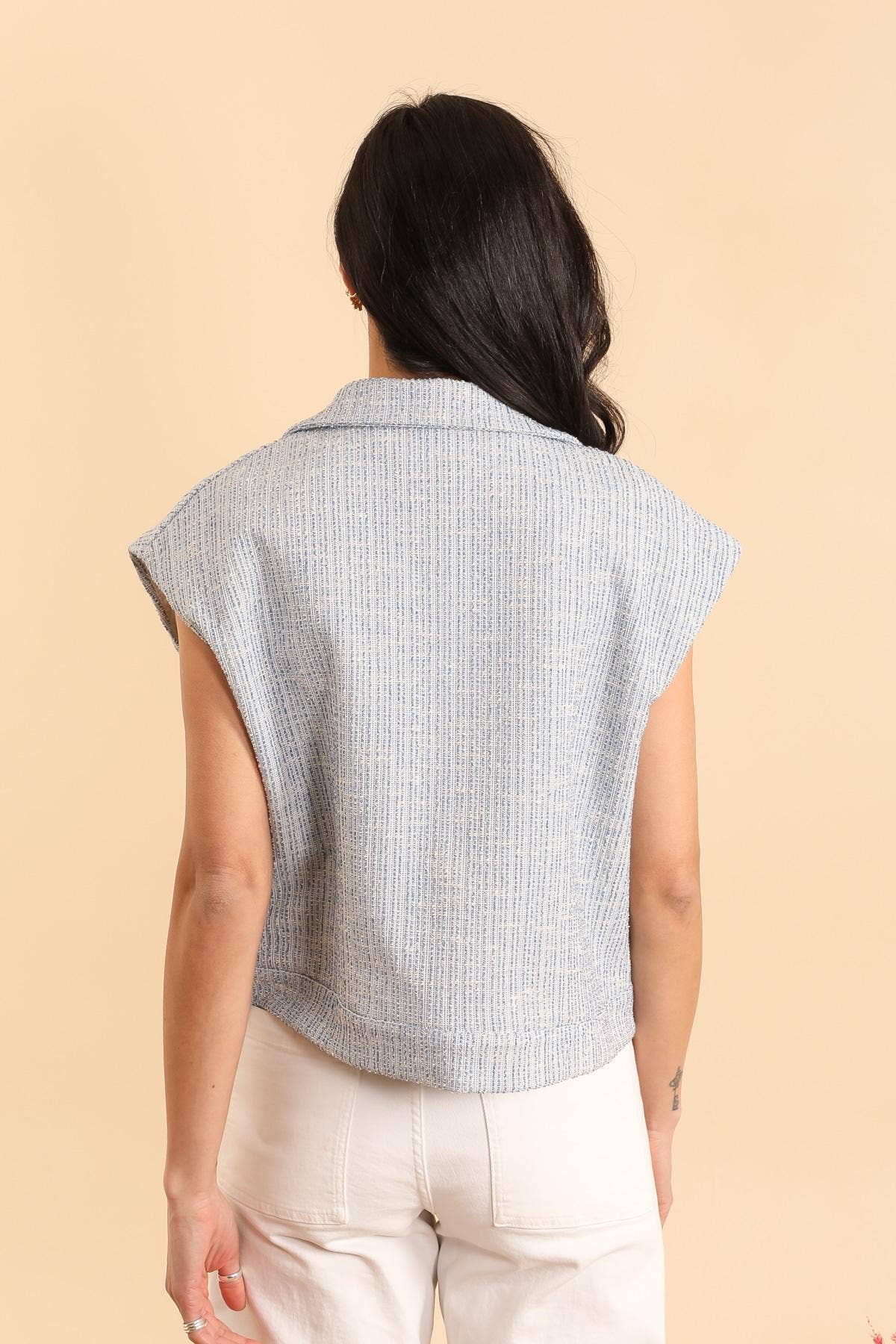 Attrait Paris – Blusão - Mulher por atacado – Casaco sem mangas de tweed com botões dourados7