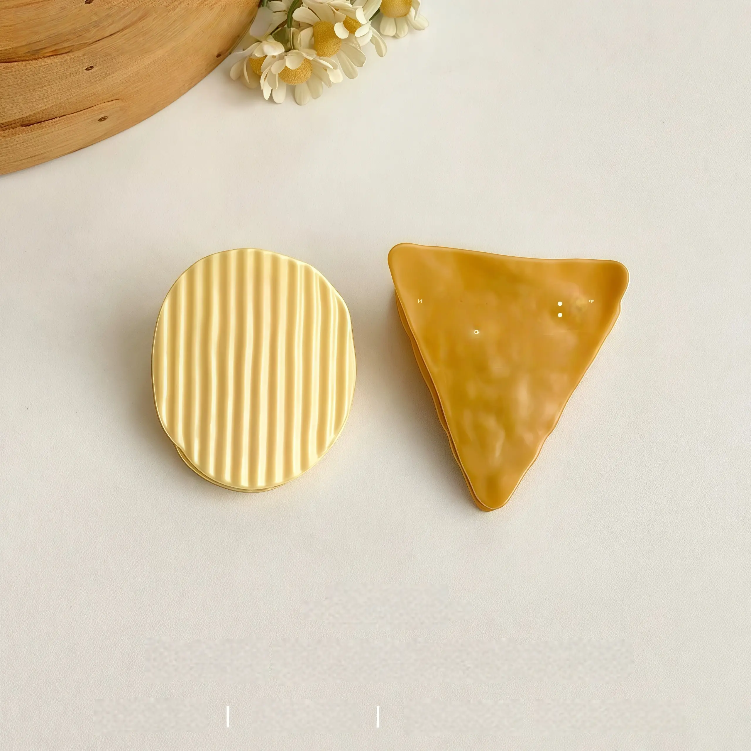 Otterware - Wholesale Kitchen Tool/Gadget - Novelty Chip Bag Sealing Clips (Single Unit, 2 Styles)4