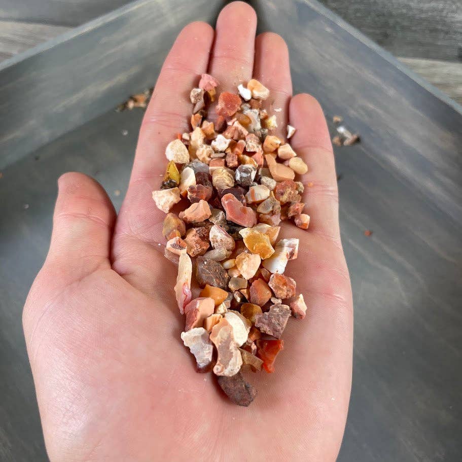 Keystone Crystals - Vente Pierre et cristal de spiritualité - Morceaux Minuscules d'Opale de Feu 1 Once Lot | Éclats de Gemmes en Gros