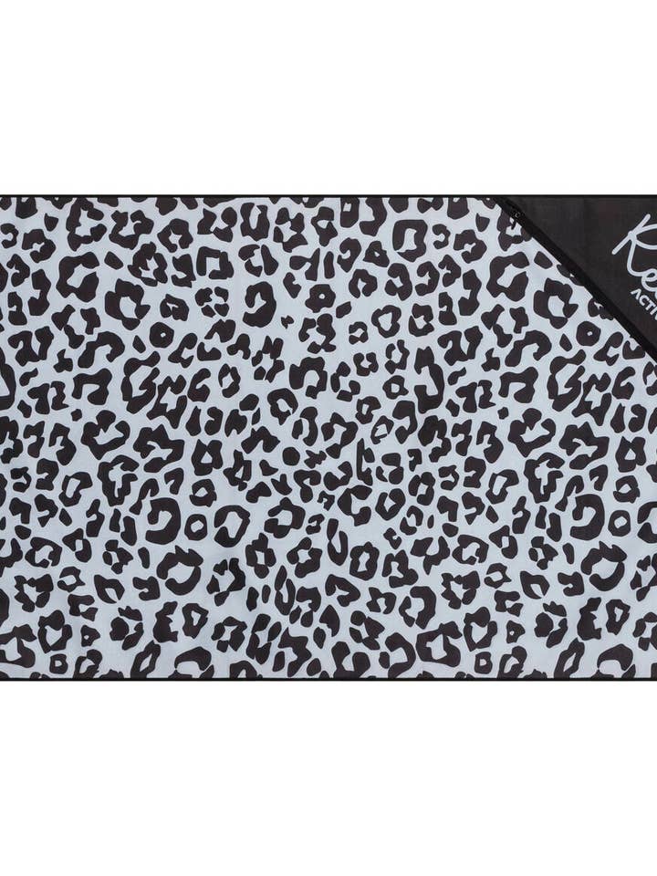 Be Energised Gym Towel for wholesale by Real Active