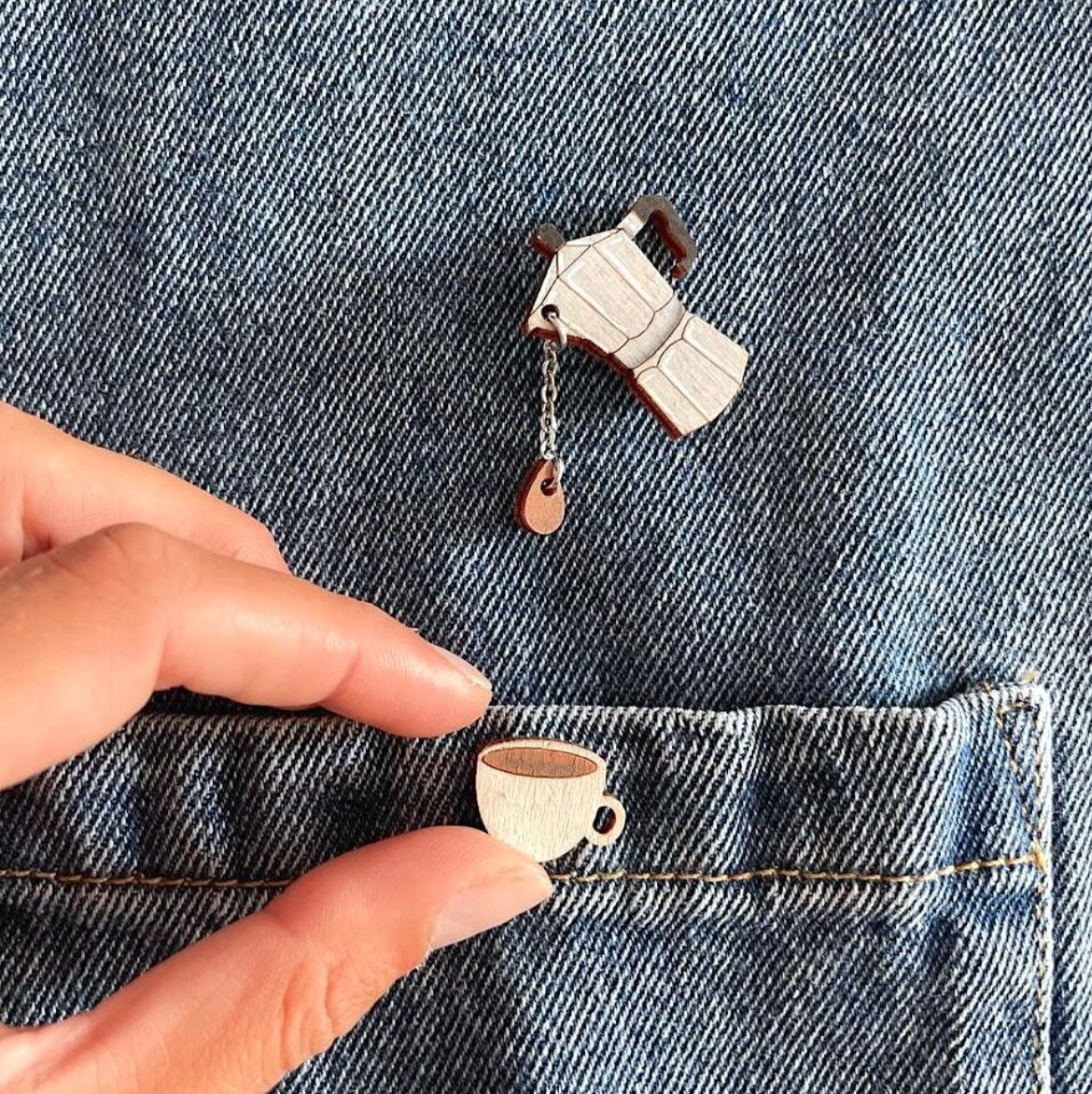 Poppin' Tags Design - Vendita all'ingrosso Spille - Set di spille in legno: Caffè0