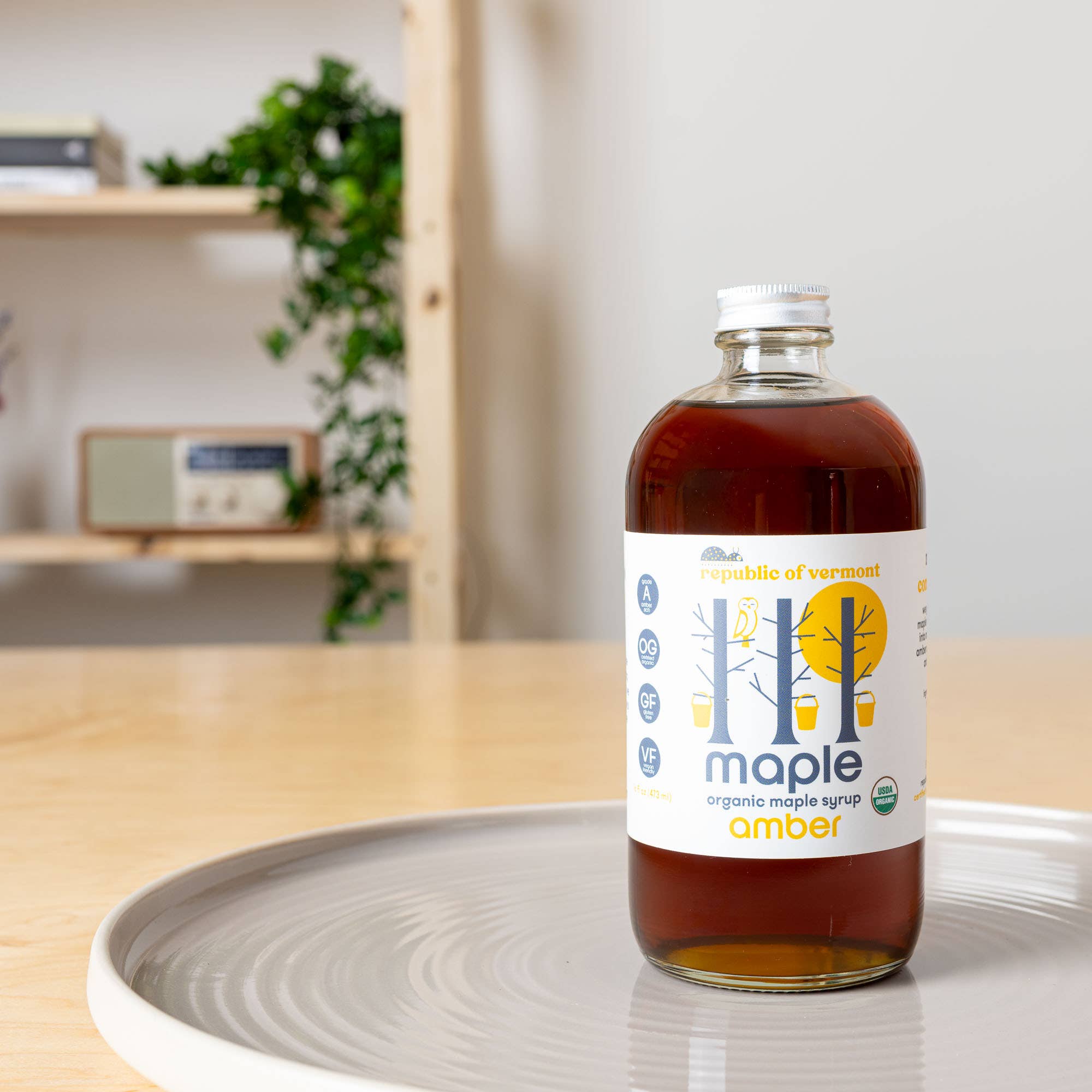 Republic Of Vermont - Wholesale Maple Syrup - Organic Amber Maple Syrup 1