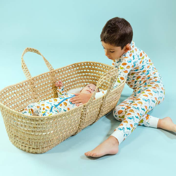 Norani Baby – Engroshandel Footie i én del - Baby – „Roarsome Rex' Footed Onesie2