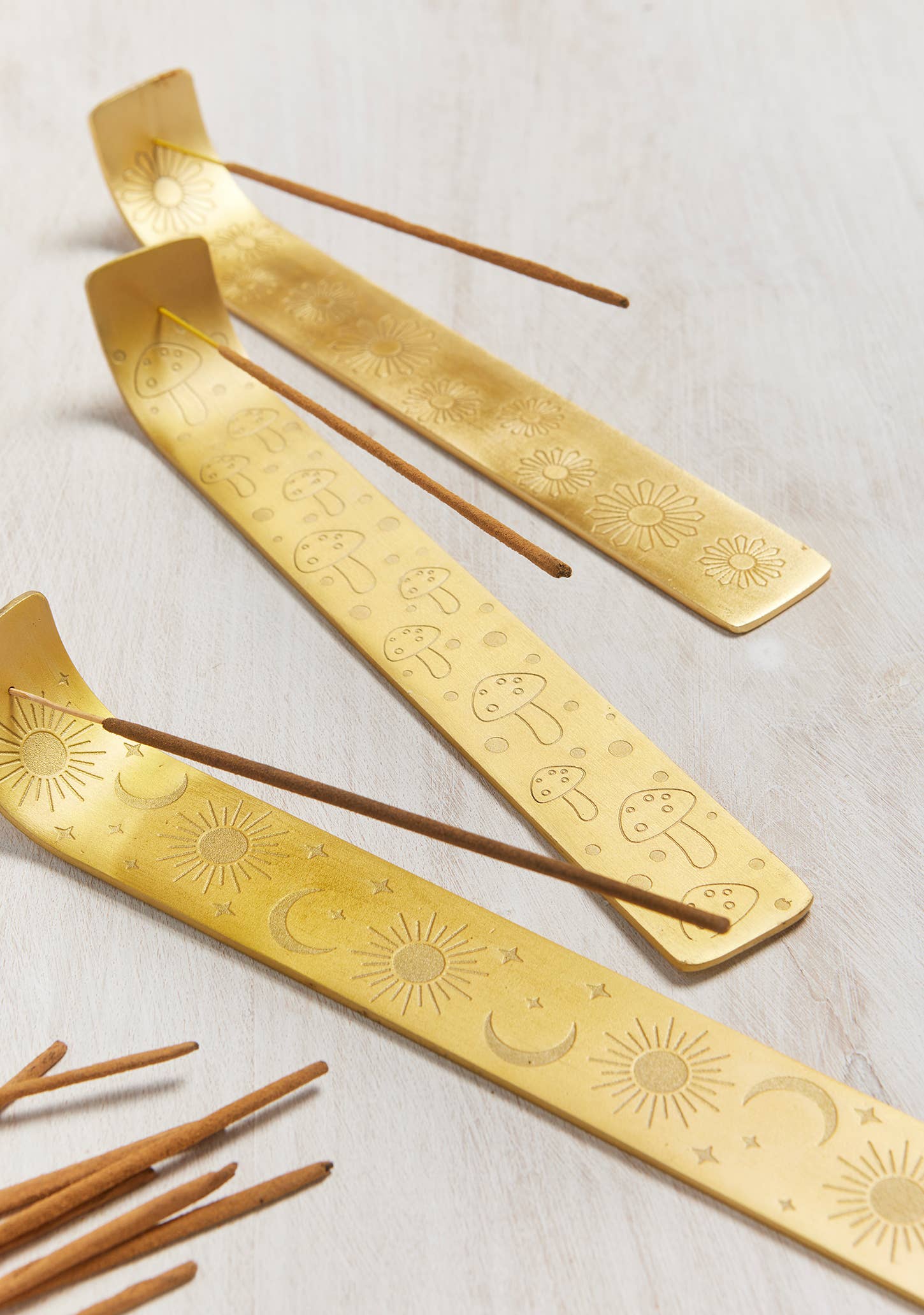 Namaste – wholesale Incense holder – Gold Incense Holder, Aluminium0