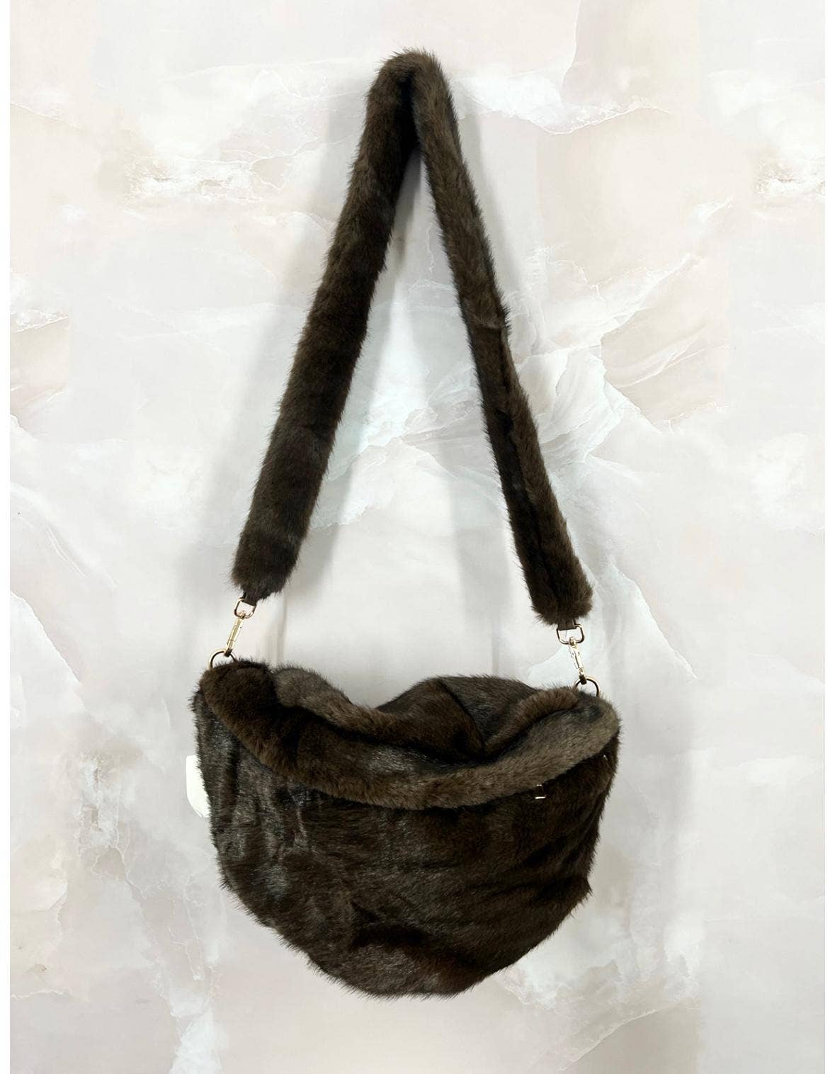 LINETA - Wholesale Belt Bag - Women's - SAC-1 Solid faux fur fanny pack0