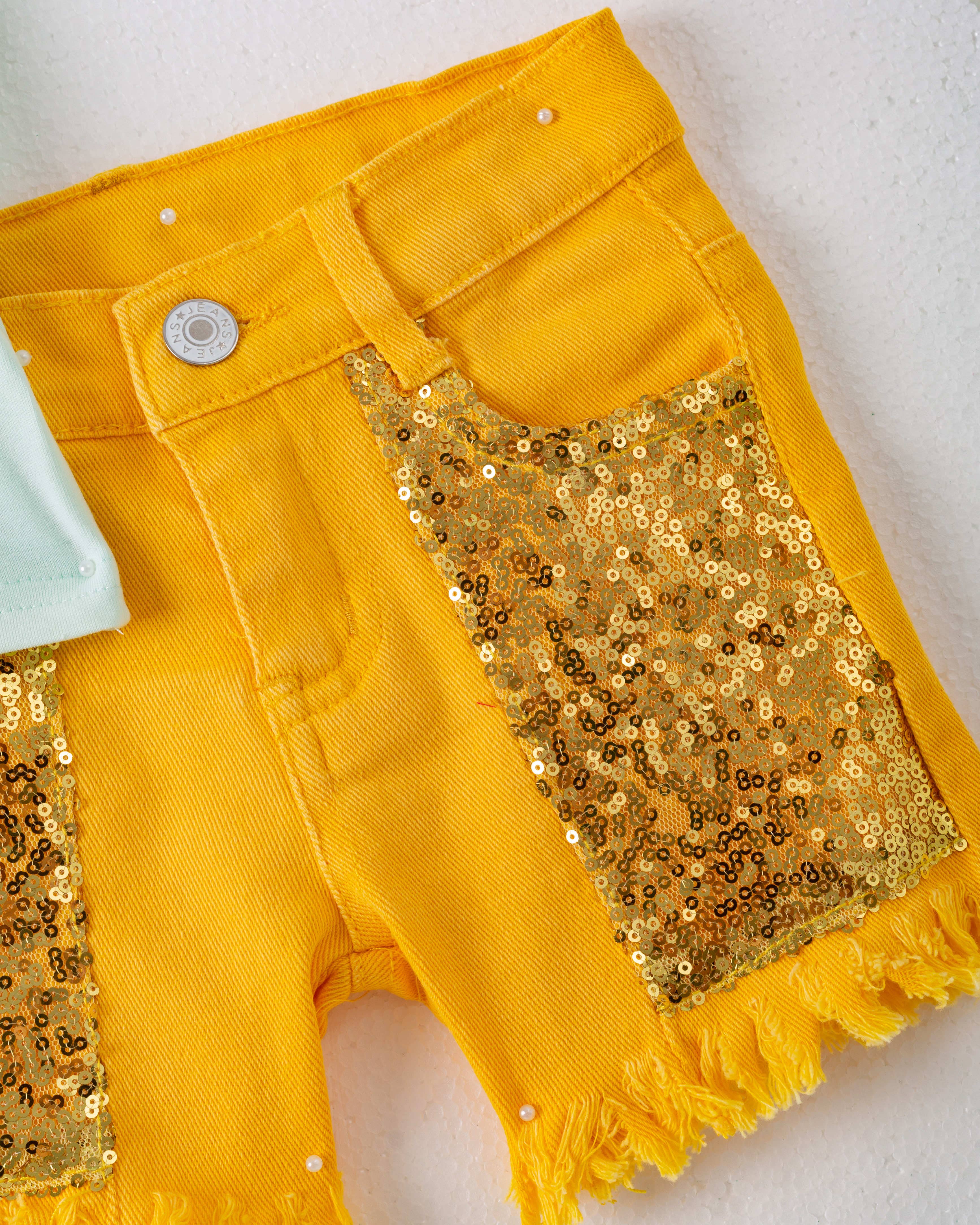 littleoneusa - Vendita all'ingrosso Completo top e pantaloncini - Bambini - Completo in Denim per Ragazza con Paillettes a Girasole Giallo3