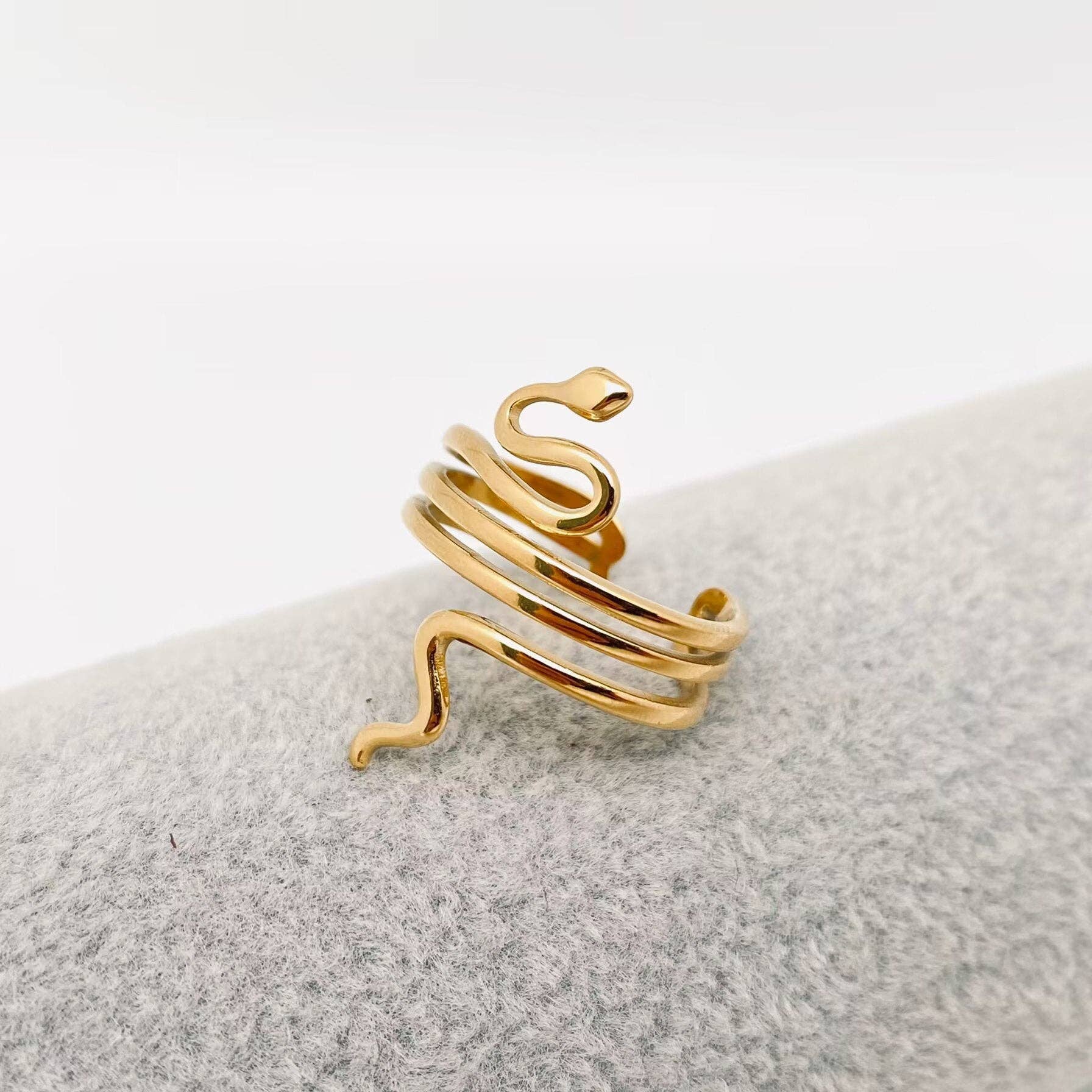 Mio Queena - Wholesale Cocktail/Statement Ring - Snake 18K Gold Plated Stainless Steel Adjustable Ring - FGS1