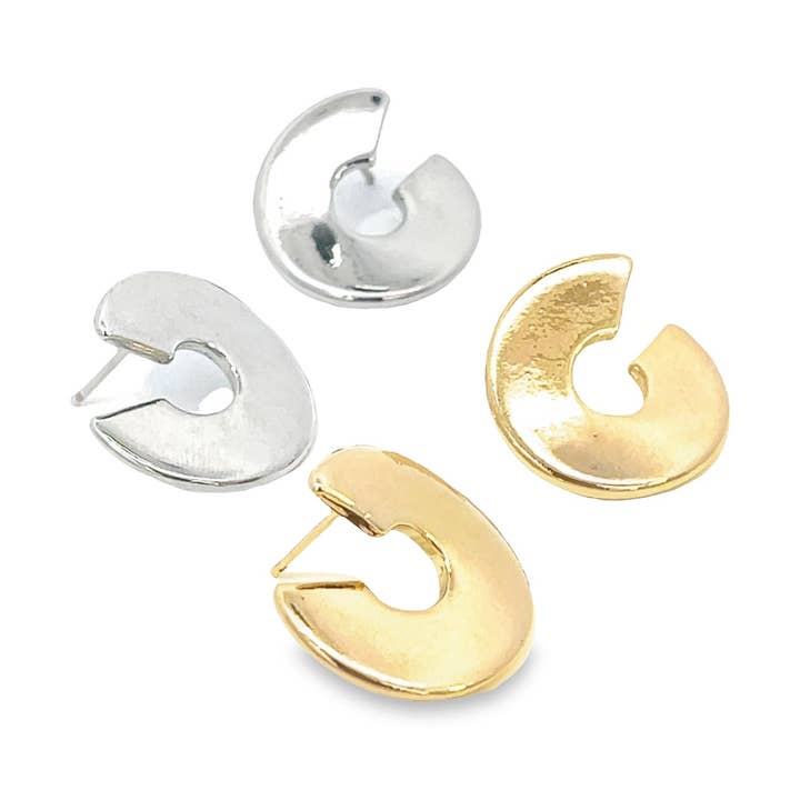 Orecchini a bottone minimalisti con taglio circolare in oro 18 carati (L450) per la vendita all'ingrosso da parte di MIA Jewelry