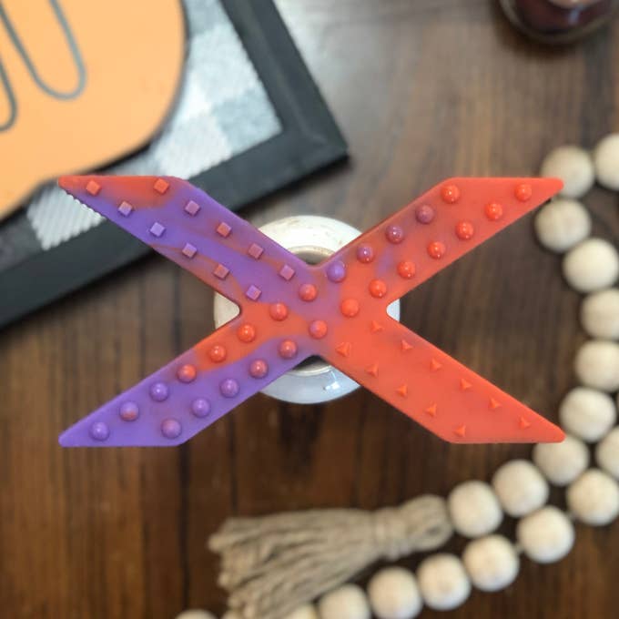 Tie Dye BarX Chew morado y naranja para venta al por mayor de Decker's Dog Supplies Inc.