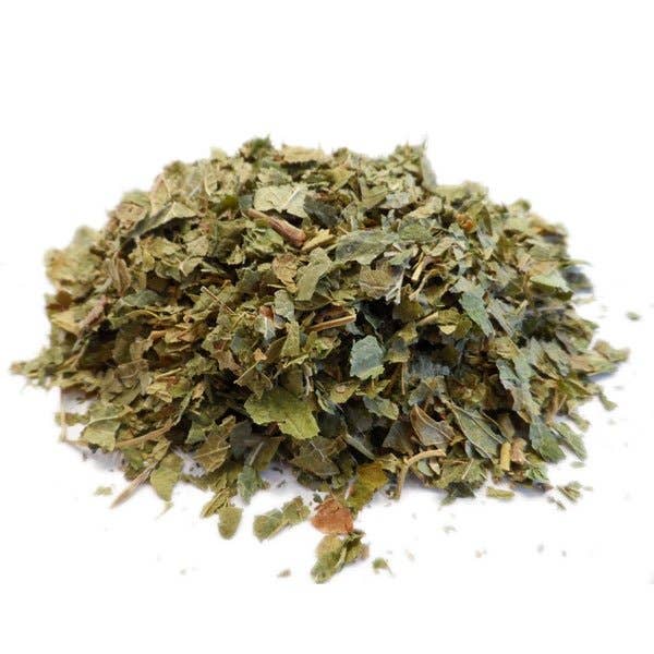 Organic blackcurrant leaves for wholesale by Herbasens