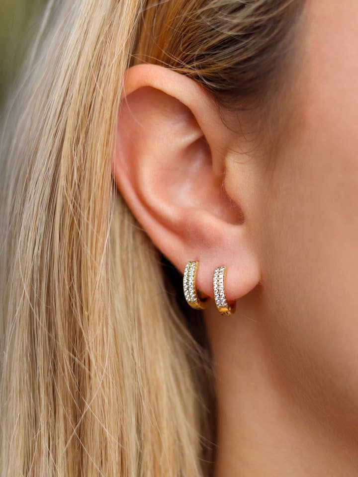 Grace Huggies for wholesale by ARCAVIA