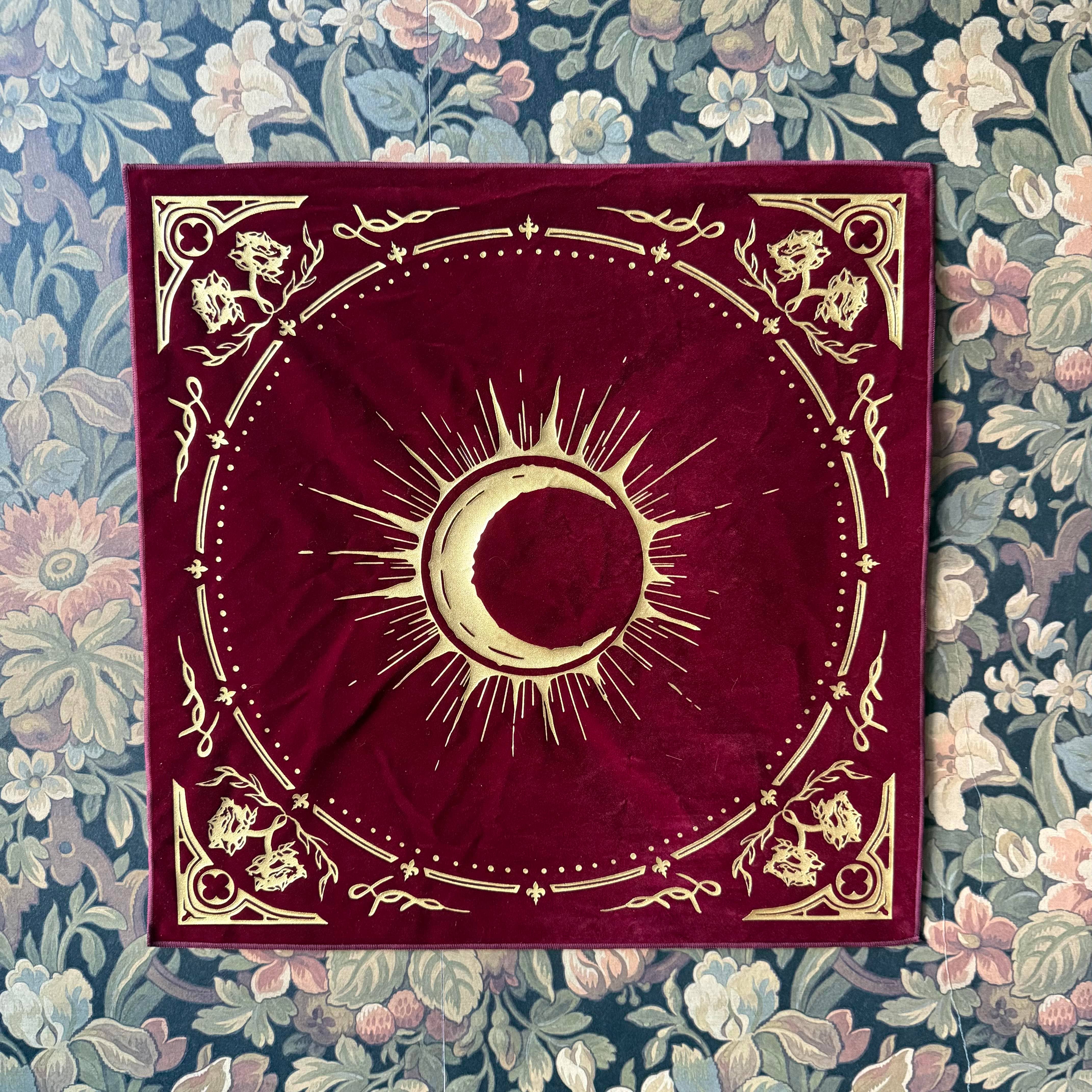 Erethereal - Wholesale Tapestry/Textile - Eclipsa Altar Cloths0
