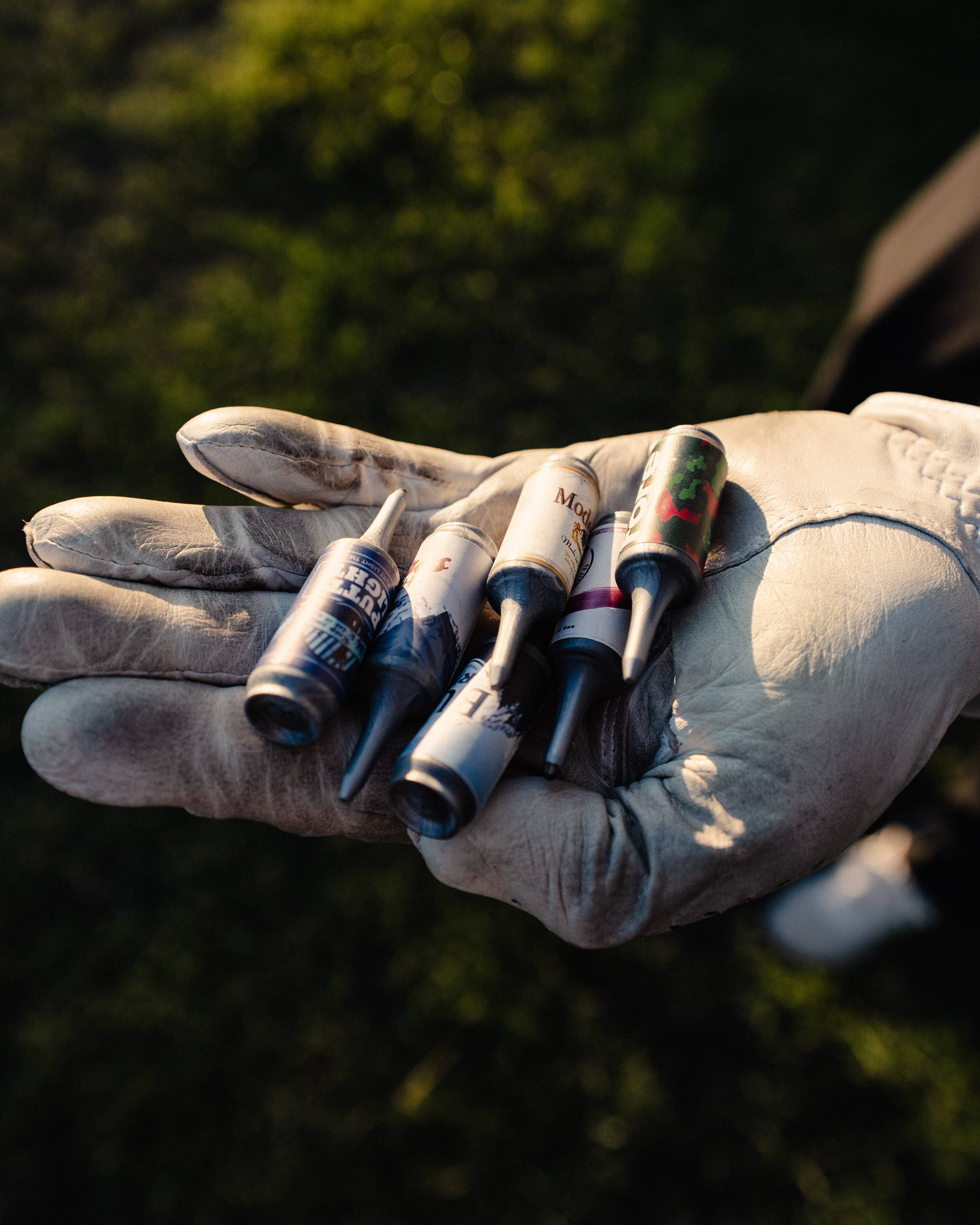 Putt Light Golf Co - Wholesale Sports & Outdoor - Beer Can Golf Tees8