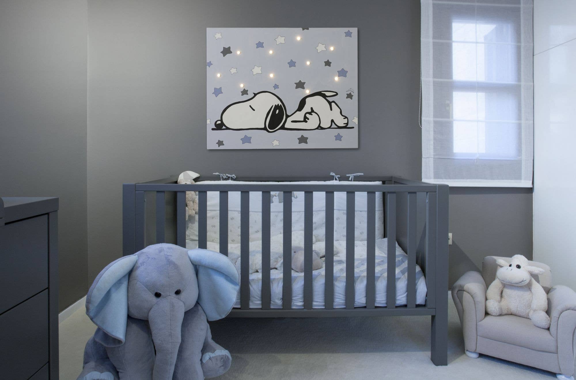 multi colors Snoopy Led Light Canvas for wholesale on Faire1