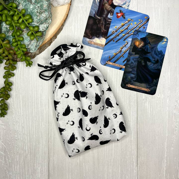 Threads of Tarot - Wholesale Pouch - Women's - Crow Tarot Card Bag 7