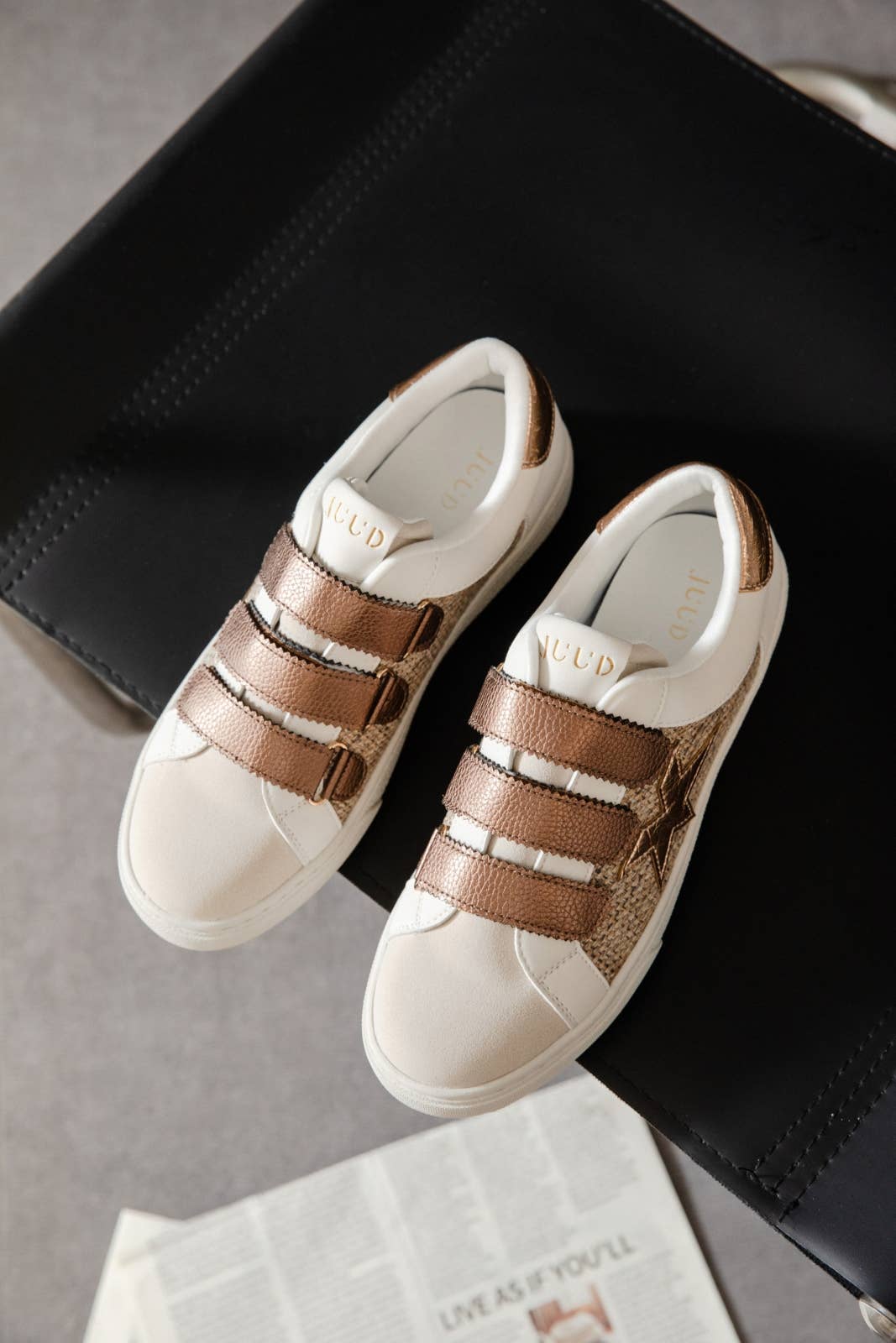 ERYNN - Wholesale Lifestyle Sneakers - Women's - BASKET A SCRATCH - LOLA11