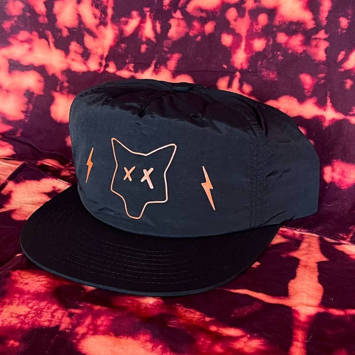 Night Black 'The Roadie' Quick-dry Cap XX Lightning Coyote print for wholesale on Faire