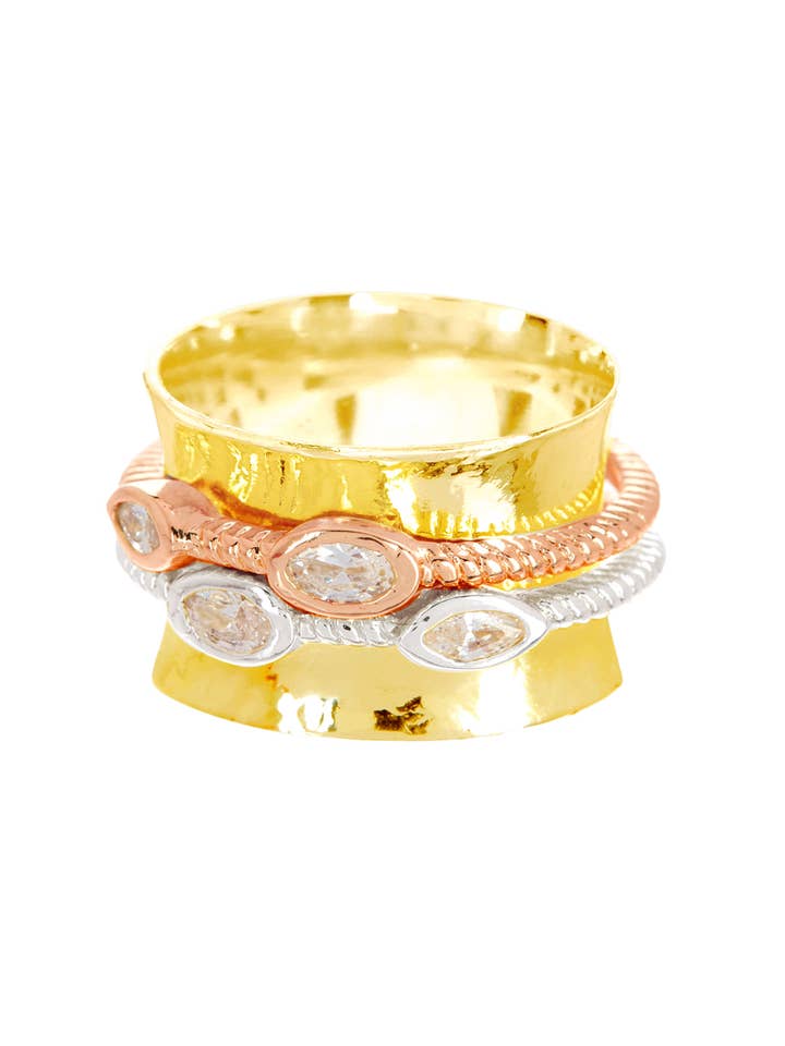 Anillo giratorio de tres tonos CZ - GF para venta al por mayor de Zoey Simmons