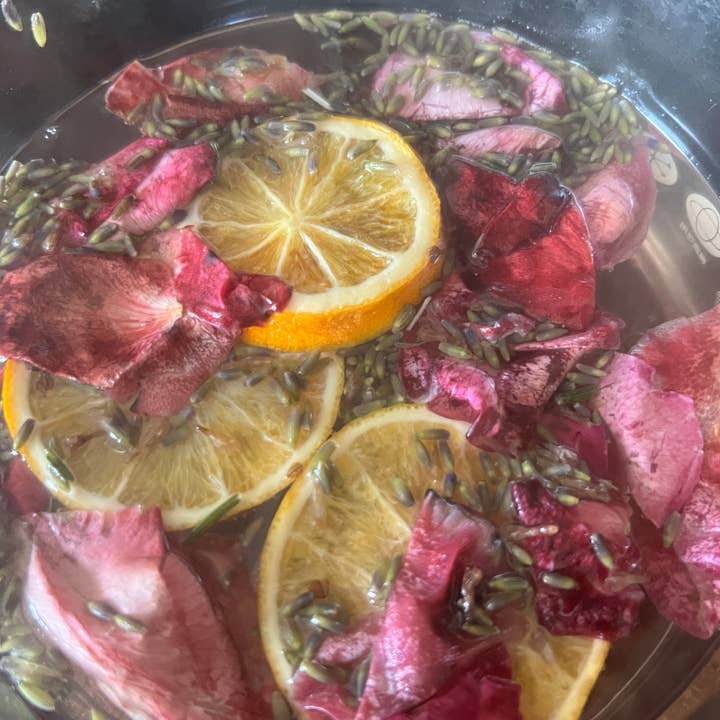 Unearthed Naturals - Wholesale Potpourri - Serenade - Simmer Pot Kit - Lavender, Orange & Rose