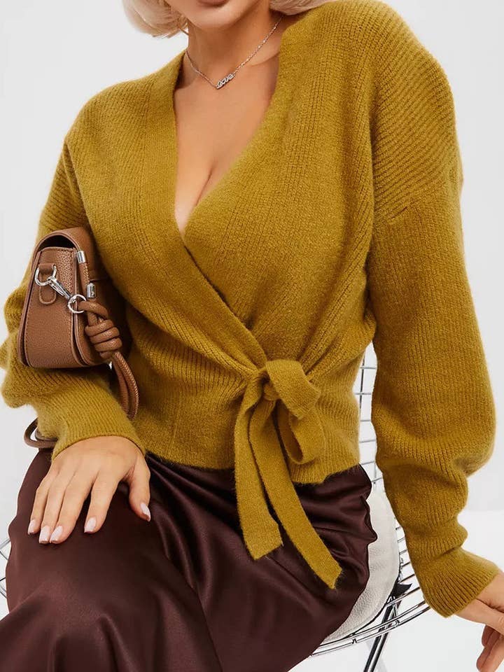 Cardigan à nouer avec ceinture pour la vente par Mccolin